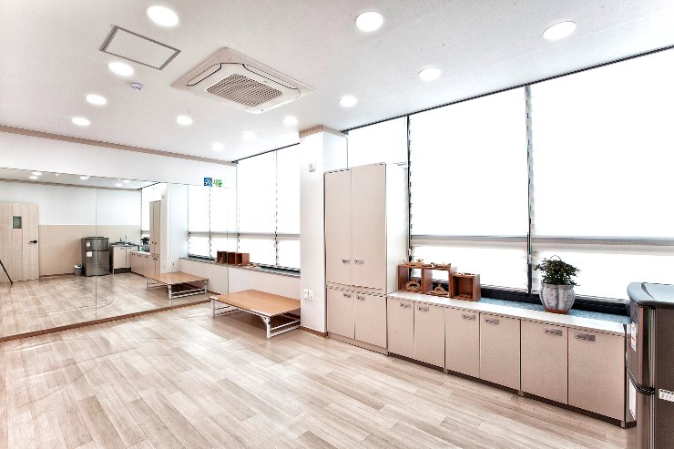 2000769928_2cEIVpWB_1f06942b2564b593b4a20834fd2d22c1a6c0b631.jpg 이미지크게보기