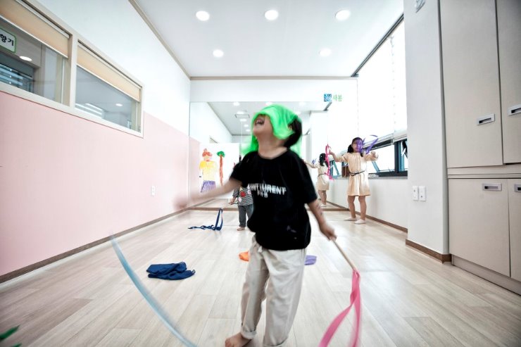 2000769928_Gha0tq9J_5cabb3ee4369b305ce3904b60281c556b417af21.jpg 이미지크게보기