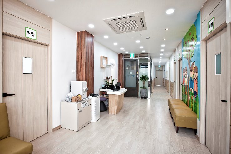 2000769928_Km5Nwgds_51aa3d9d13a29fb245026a537520351c5331df2a.jpg 이미지크게보기