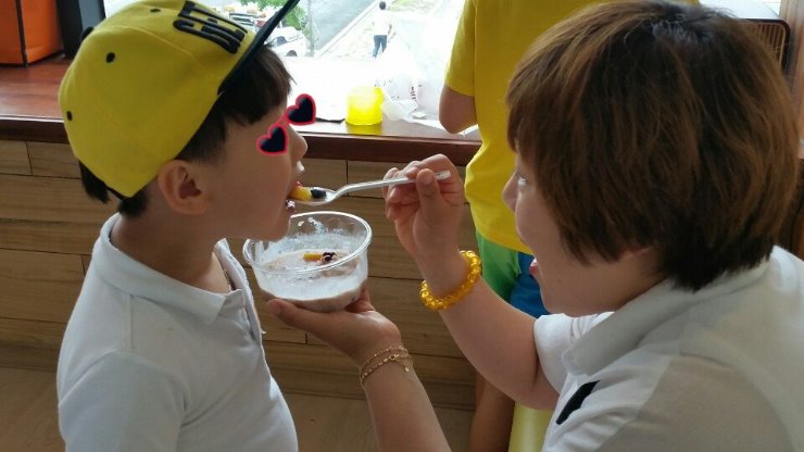 2000769928_oScu95MG_902b7de7a5df1bc863504d6109e3495cab183afe.jpg 이미지크게보기